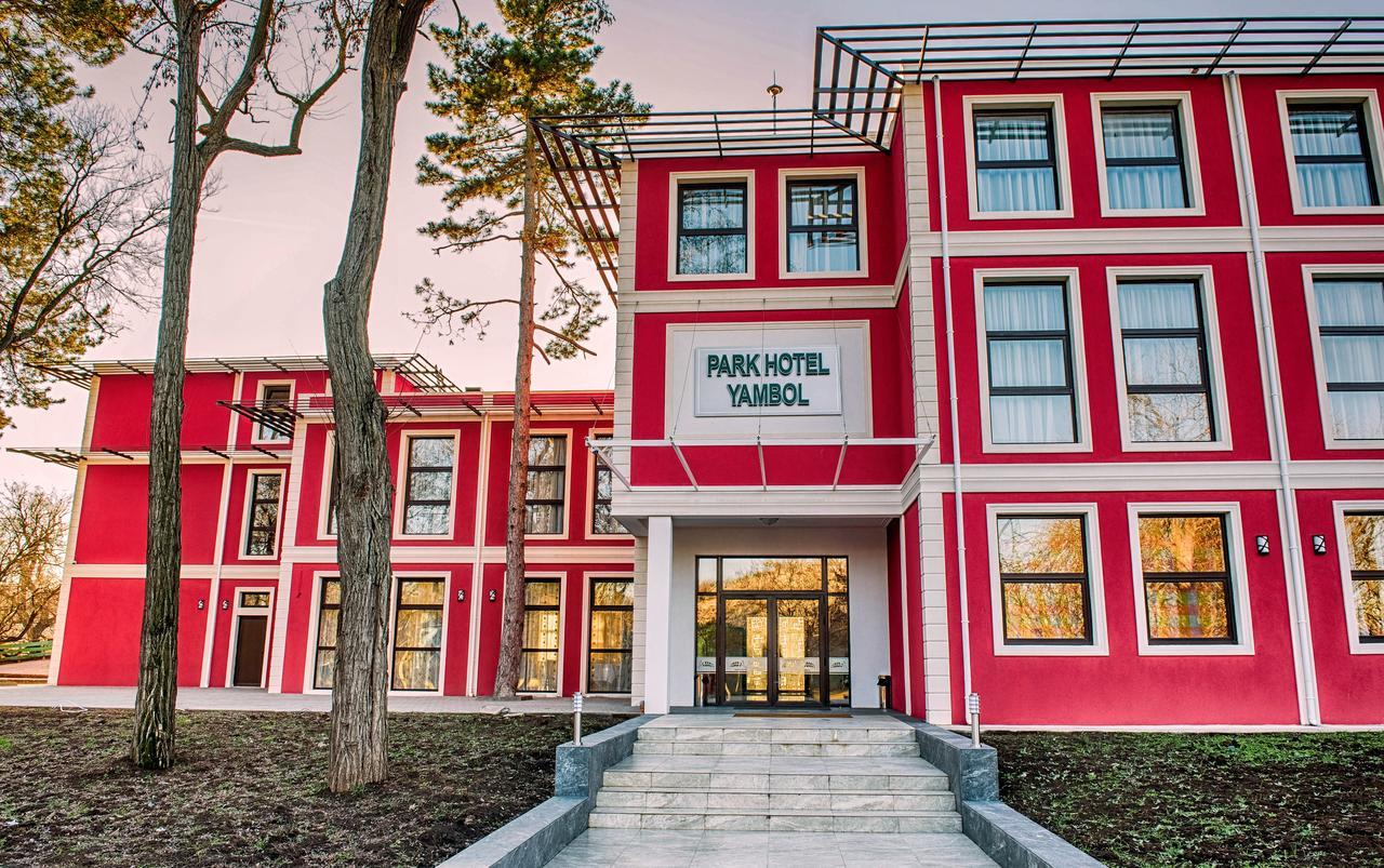 Park-Hotel Yambol ภายนอก รูปภาพ